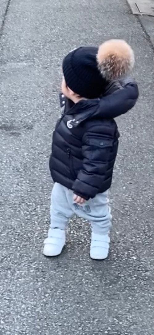 MONCLER 黒 ニット帽 ファー付き