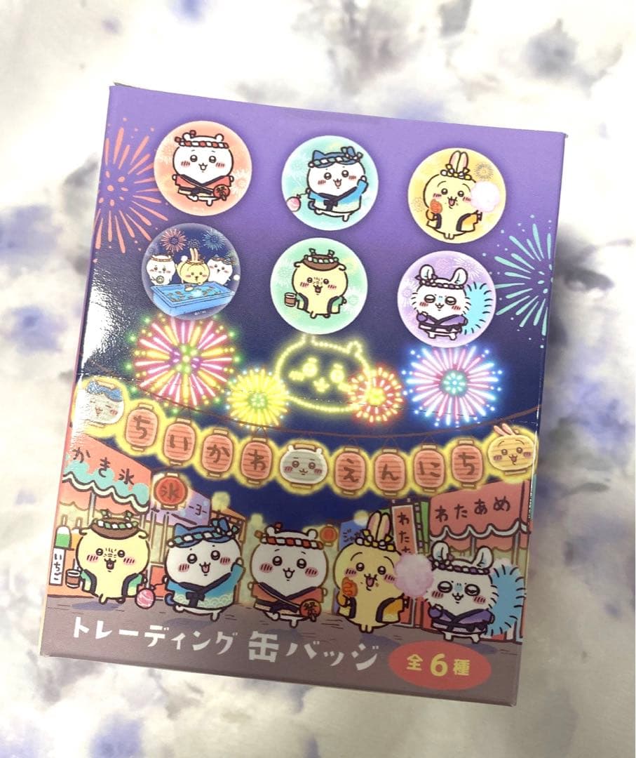 【新品未開封】ちいかわ　えんにち　トレーディング缶バッジ　箱入り　縁日