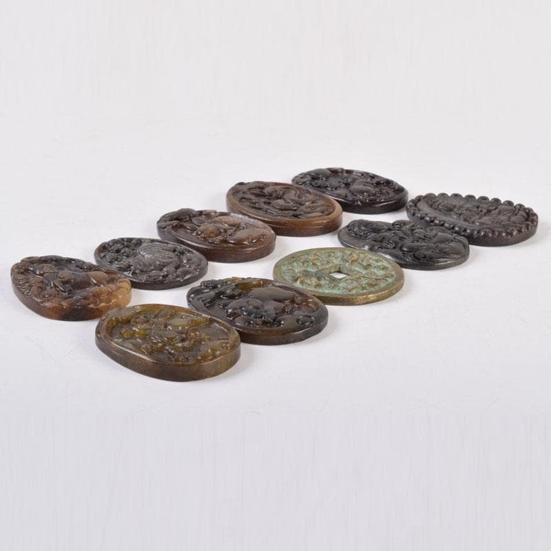 中国　玉石彫刻　観音像・動物など　根付　置物　10点　C　8447