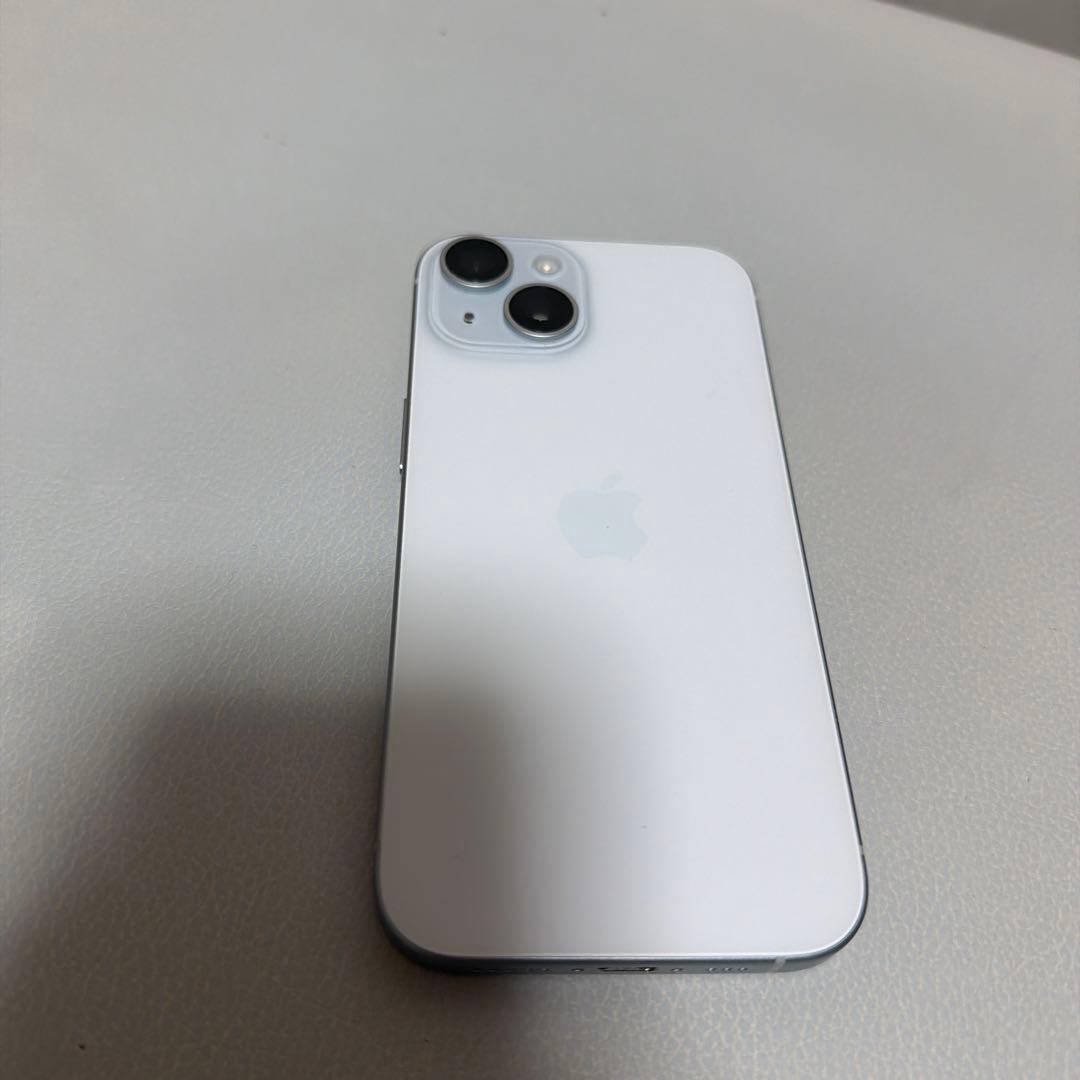 Apple iPhone 15 128GB ブルー