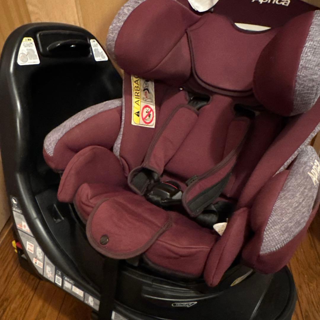 【送料無料】アップリカ フラディアグロウ ISOFIX