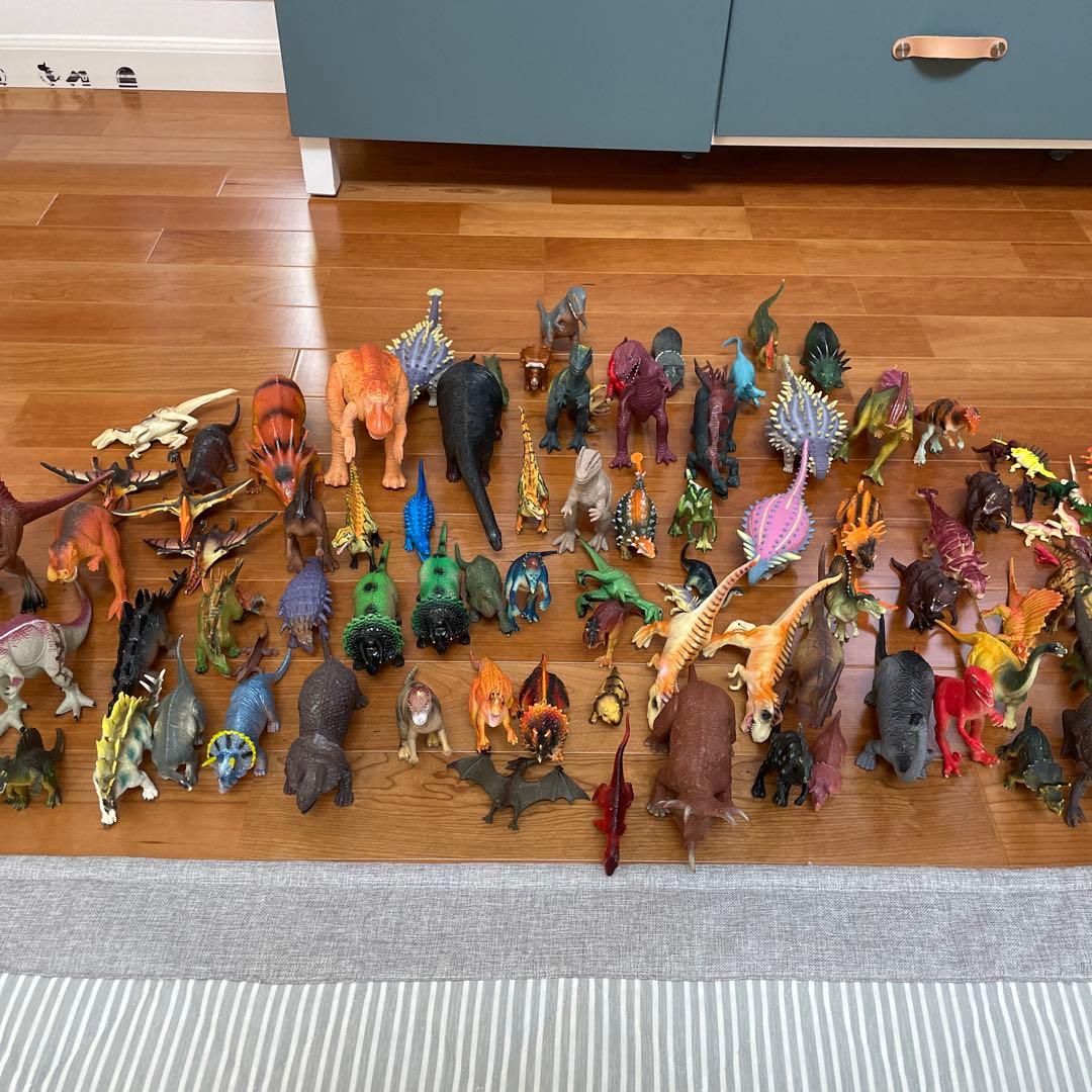 恐竜　フィギュア　おもちゃ　最終価格