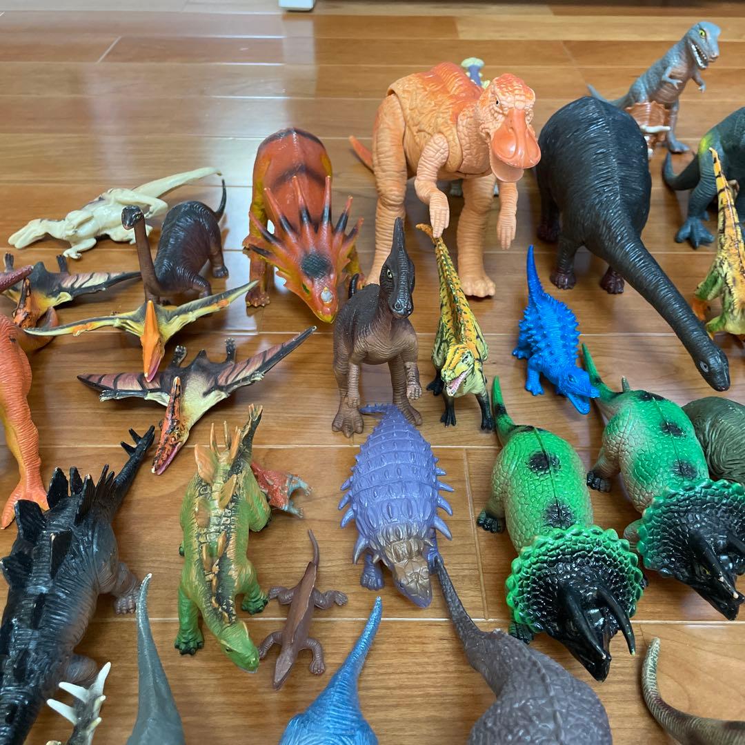 恐竜　フィギュア　おもちゃ　最終価格