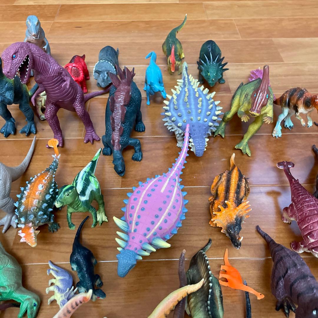 恐竜　フィギュア　おもちゃ　最終価格