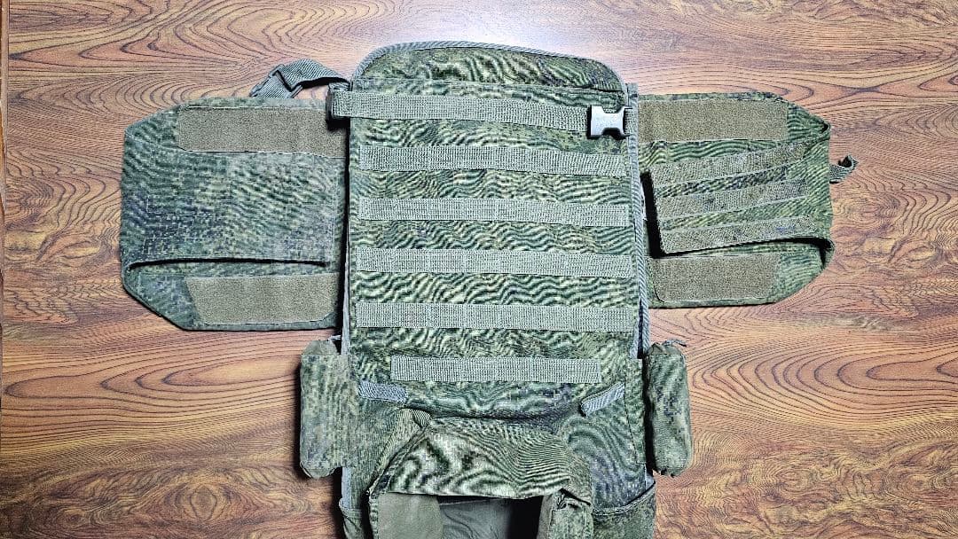 ロシア軍 ボディーアーマー 6B45 実物 裏地有り