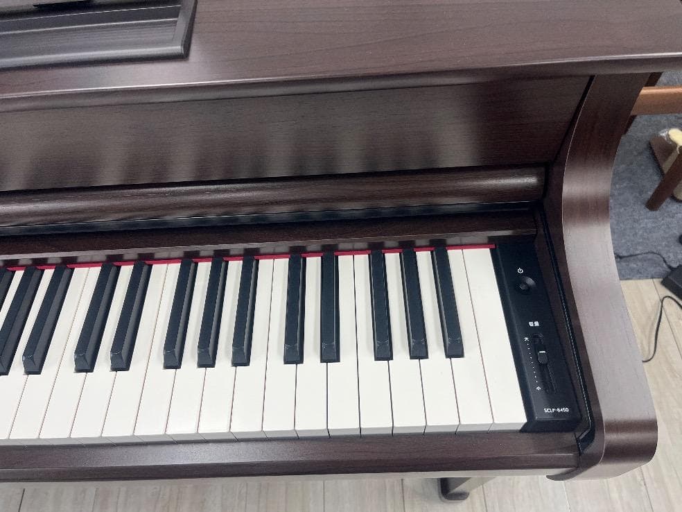 ★81713【電子ピアノ】YAMAHA　SCLP8450DA　24年製