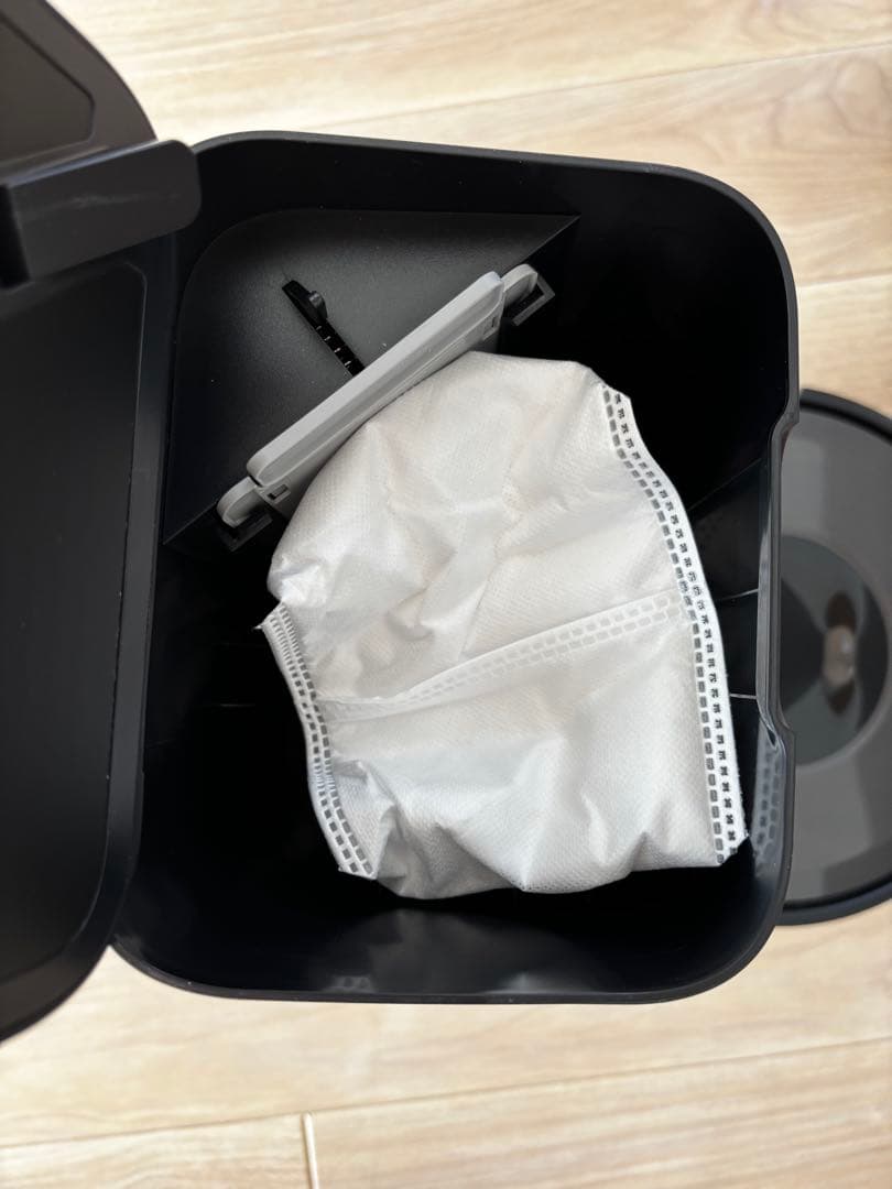 iRobot Roomba i7+ ロボット掃除機本体 ブラック