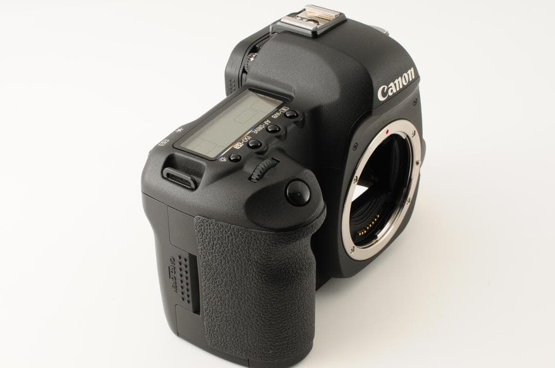【ほぼ新品】キャノン Canon EOS 5D Mark II 1700回