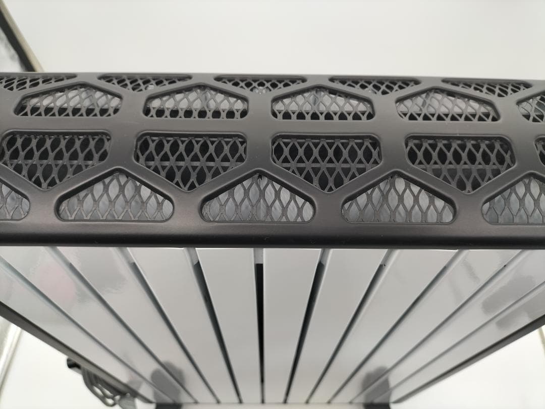 <170> DeLonghi デロンギ ヒーター MDHU15-BK