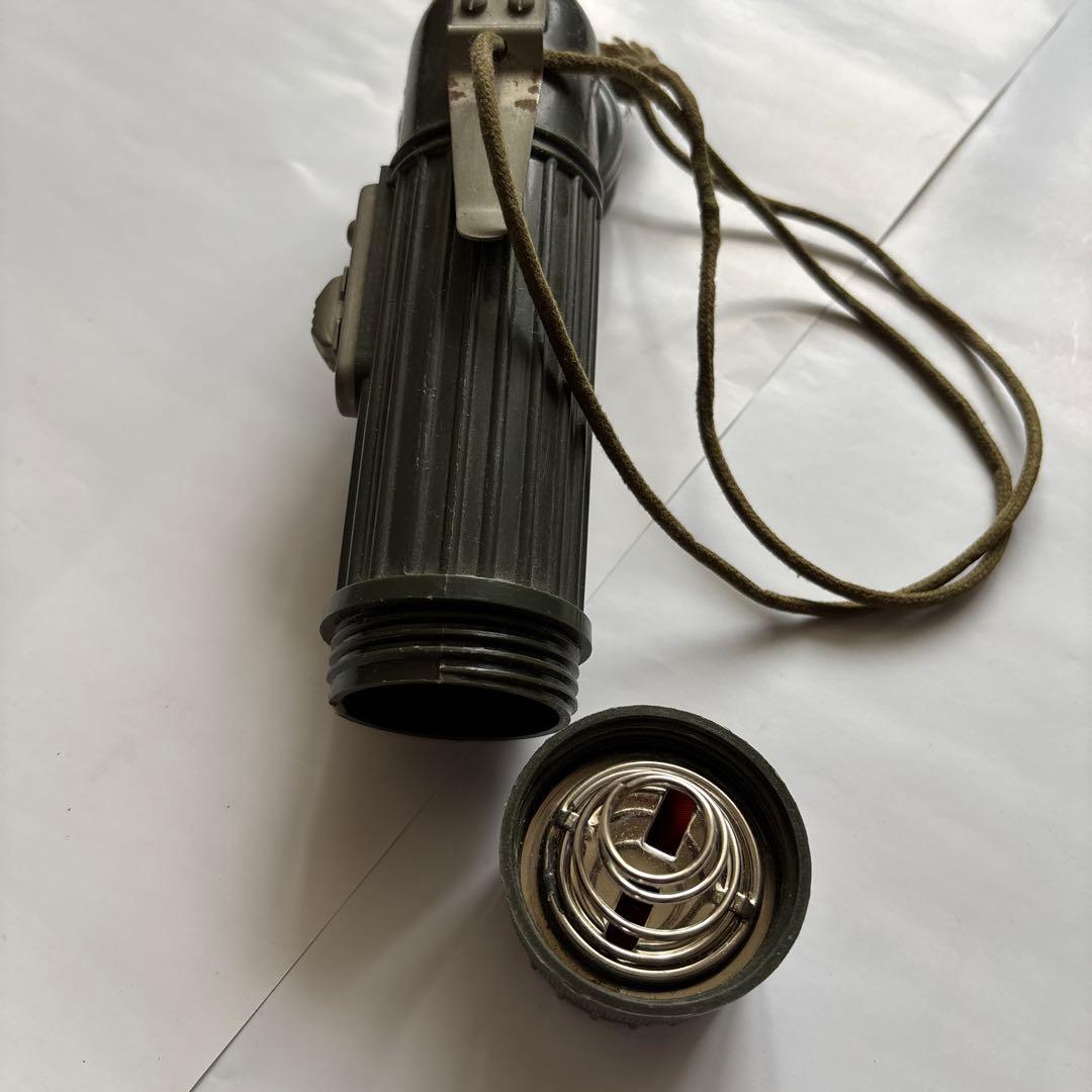 陸自 自衛隊 L 型 ライト 昭和 レトロ 装備 官給品 可動品 蛍マーク