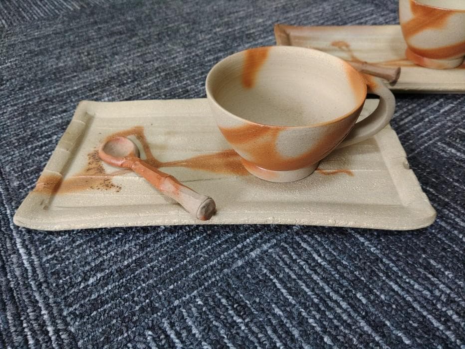 備前焼　ちょっと贅沢なティータイムに　ティーカップ＆平皿　日本六古窯の1つ