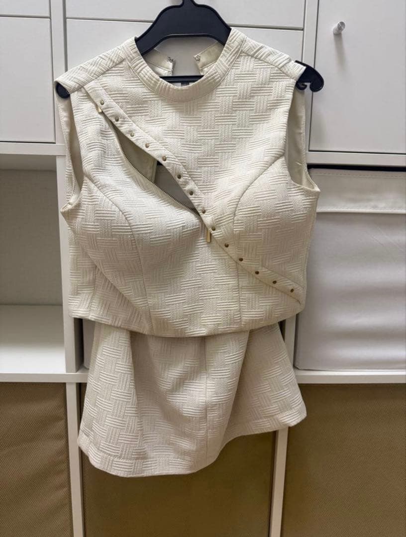 ROBE de FLEURS Glossy ホワイトドレス