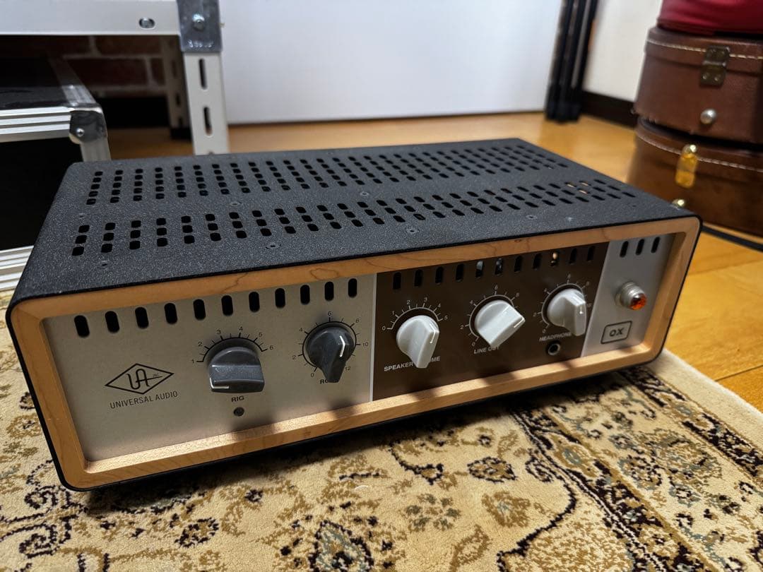 【ロイ】Universal Audio OX amp top box