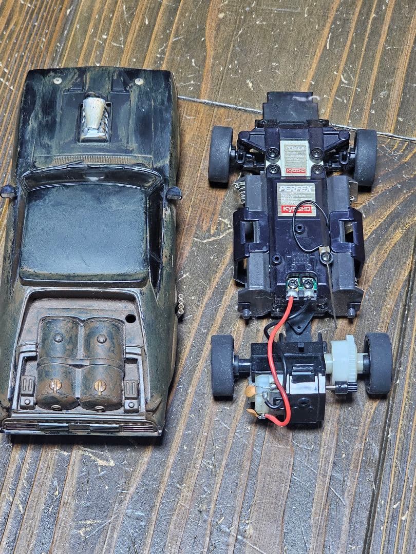 ラジコン　ミニッツ京商　マッドマックス