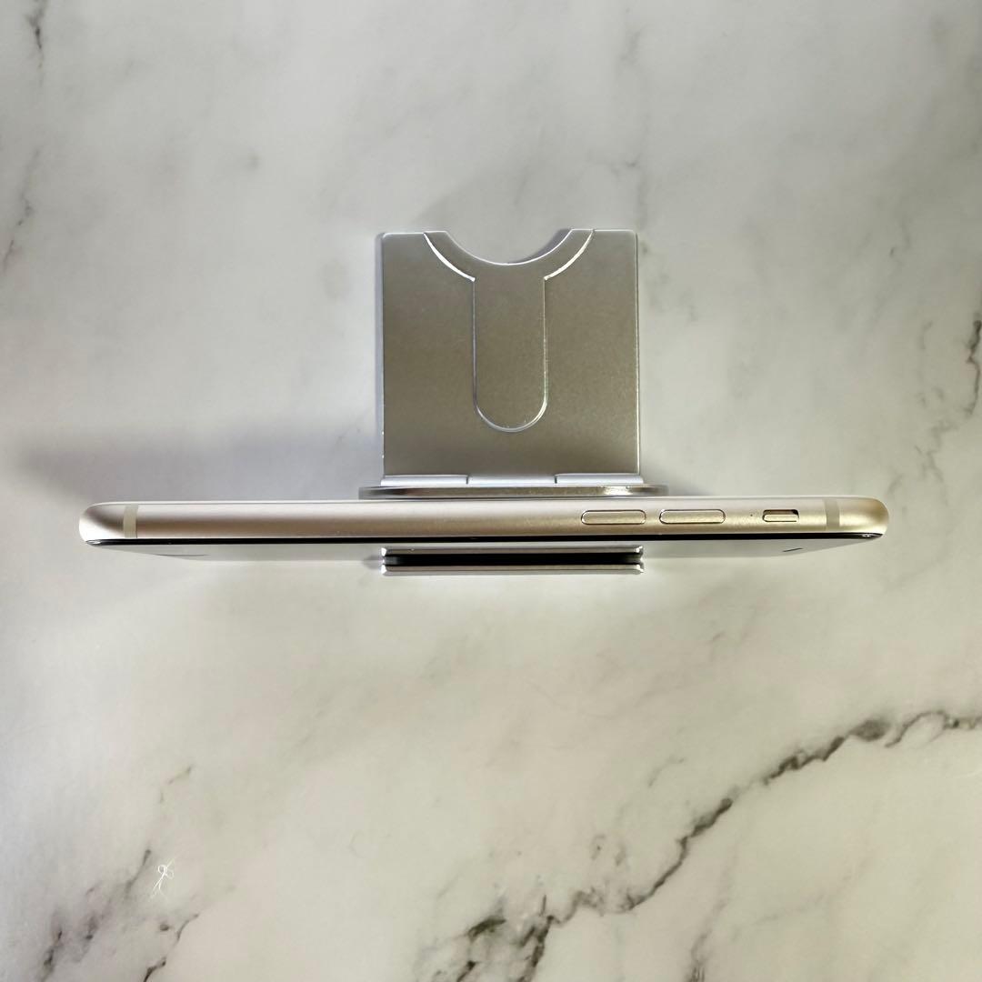 ★新品バッテリー100% iPhone SE 第3世代 128GB SIMフリー