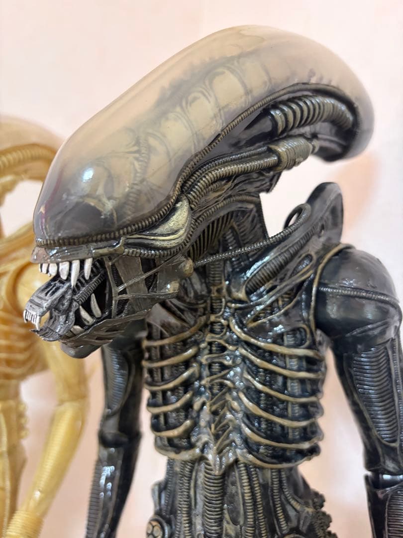 レア　NECA 1/4 エイリアン　2体