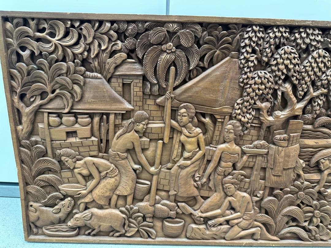 アジアン雑貨 木製 壁掛け(バリ島産、一刀彫り、扁額)