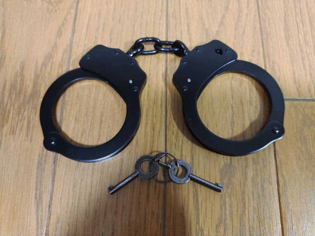 本物手錠、ハンドカフケース