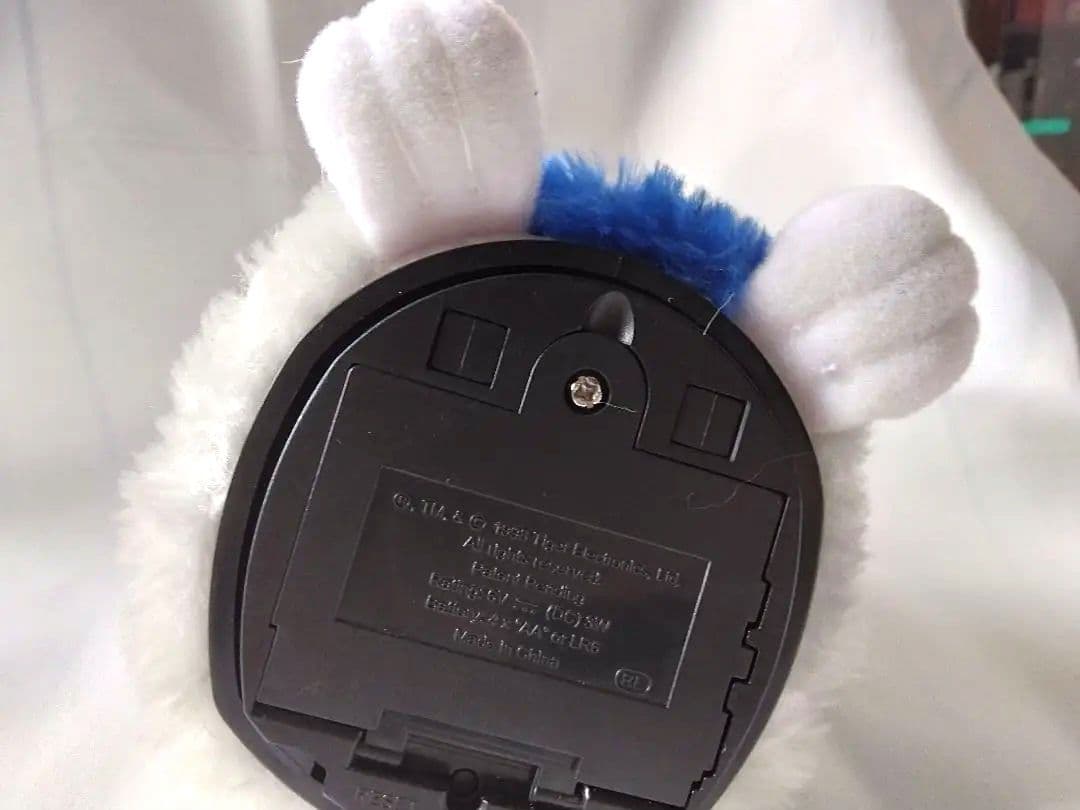 ファービー限定版　箱あり血統書　説明書　辞書付き