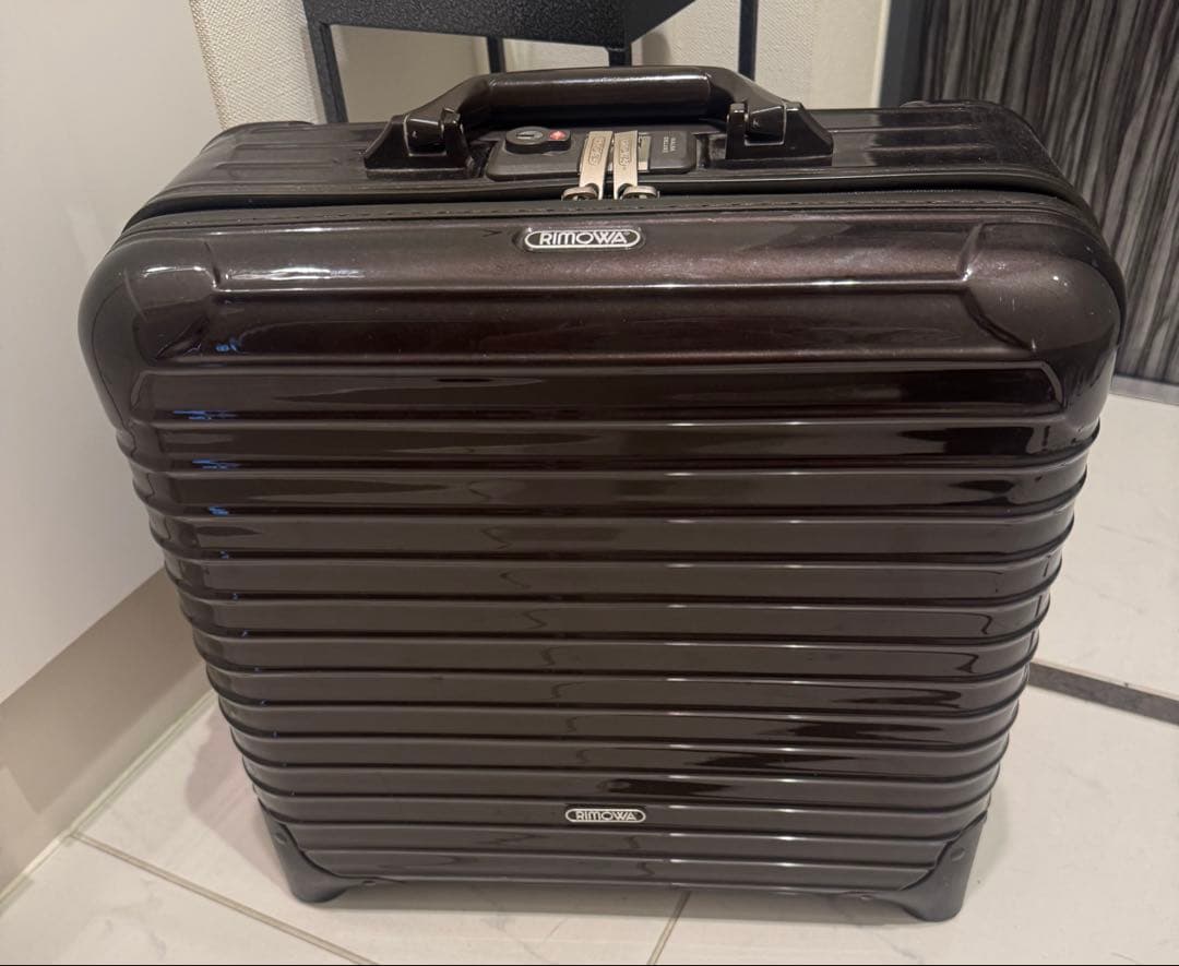 【YUYA】 　RIMOWA ブラウン キャリーケース