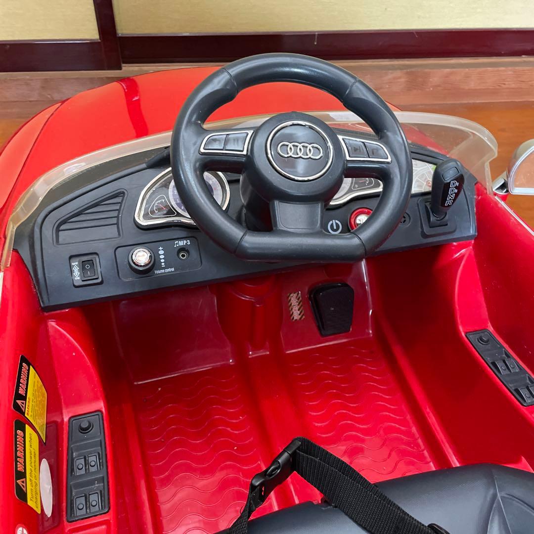 電動乗用カー アウディ 乗り物 キッズカー 乗用玩具