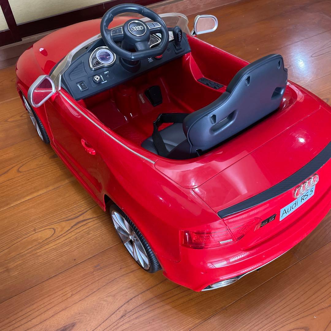 電動乗用カー アウディ 乗り物 キッズカー 乗用玩具