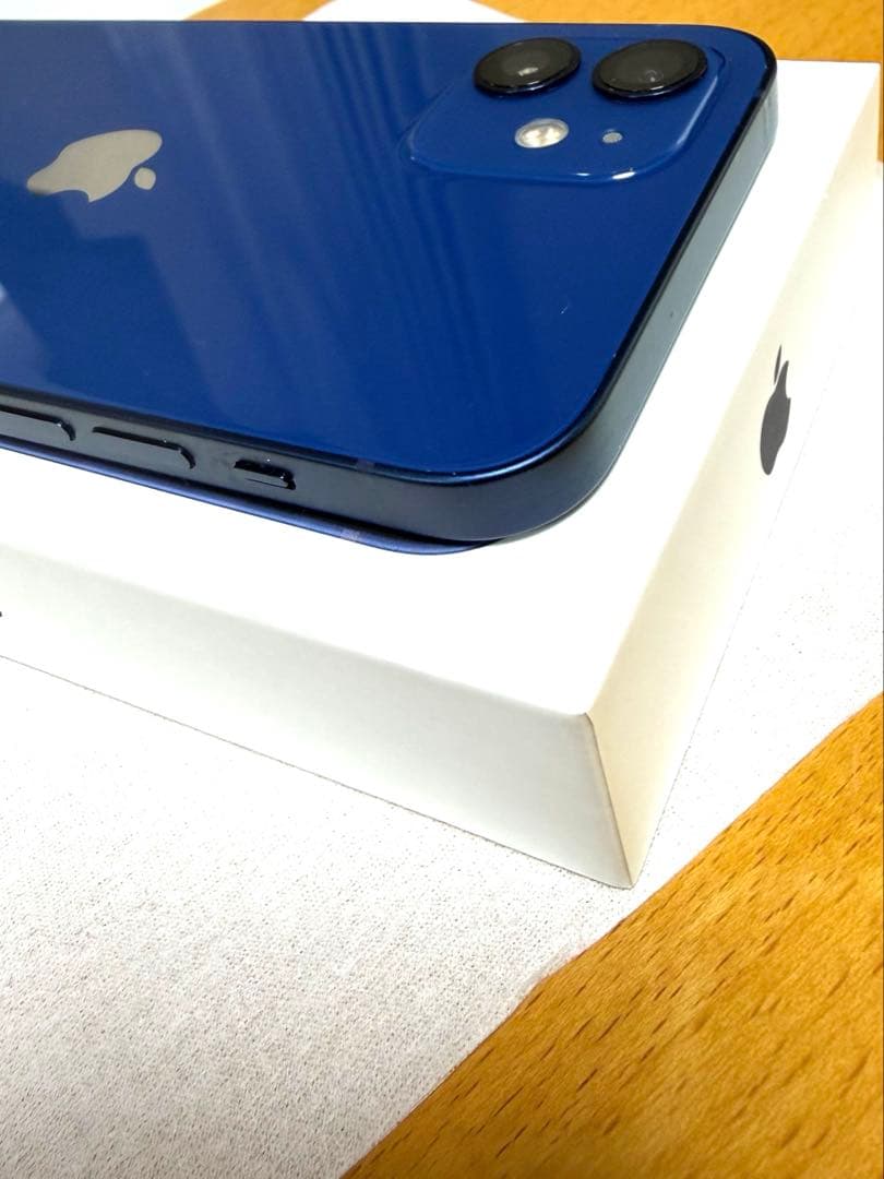 【美品】箱付きApple iPhone 12 ブルー 本体