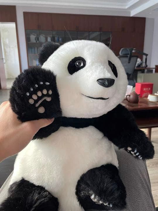 パンダぬいぐるみ 本物に近い　職人ハンディクラフト