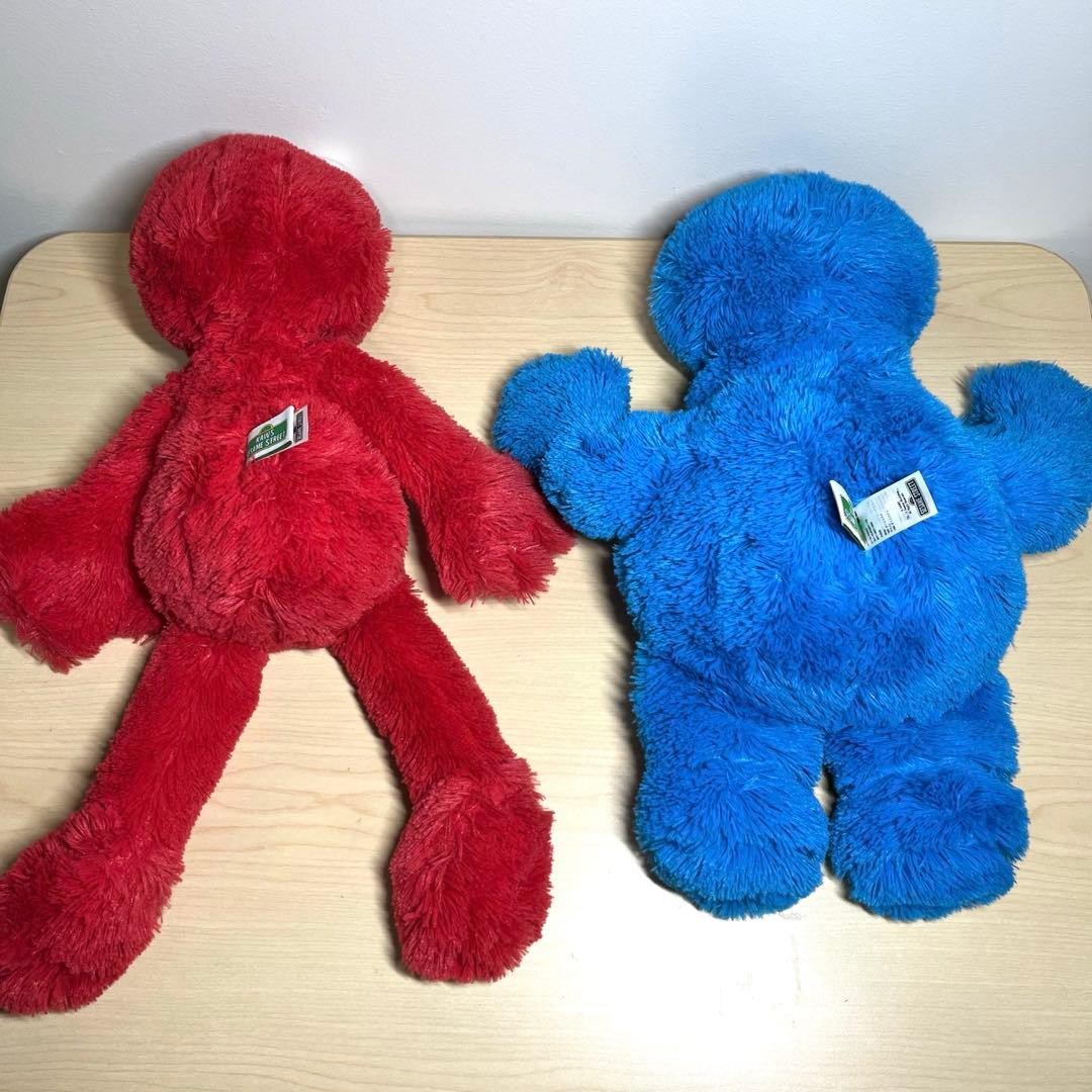 UNIQLO KAWS ユニクロ カウズ セサミストリート ぬいぐるみ