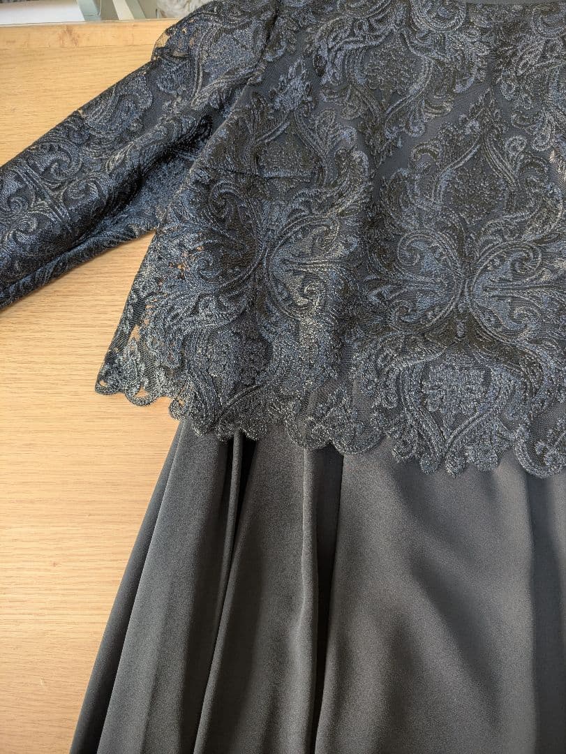 フォルムフォルマ（form forma）マザードレス