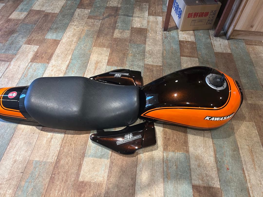 カワサキゼファー750外装セット売り中古美品