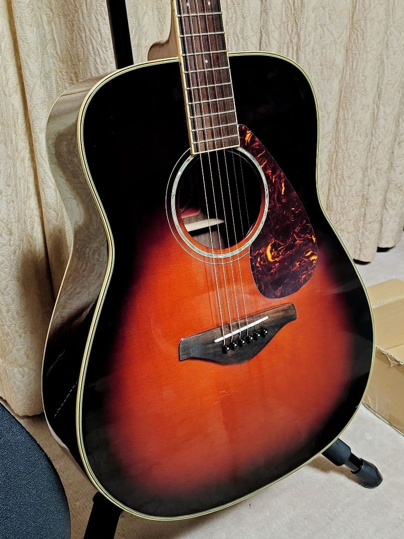 トップ単板　ヤマハ　FG730S ハードケース付き