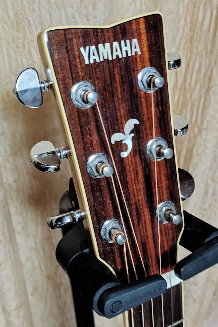 トップ単板　ヤマハ　FG730S ハードケース付き