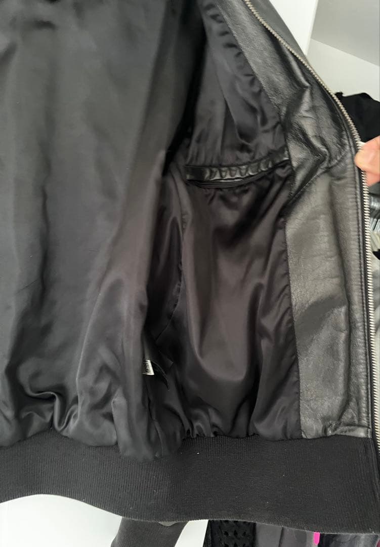 Y-3ヨウジヤマモト レザージャケットフード 美品ですが訳あり