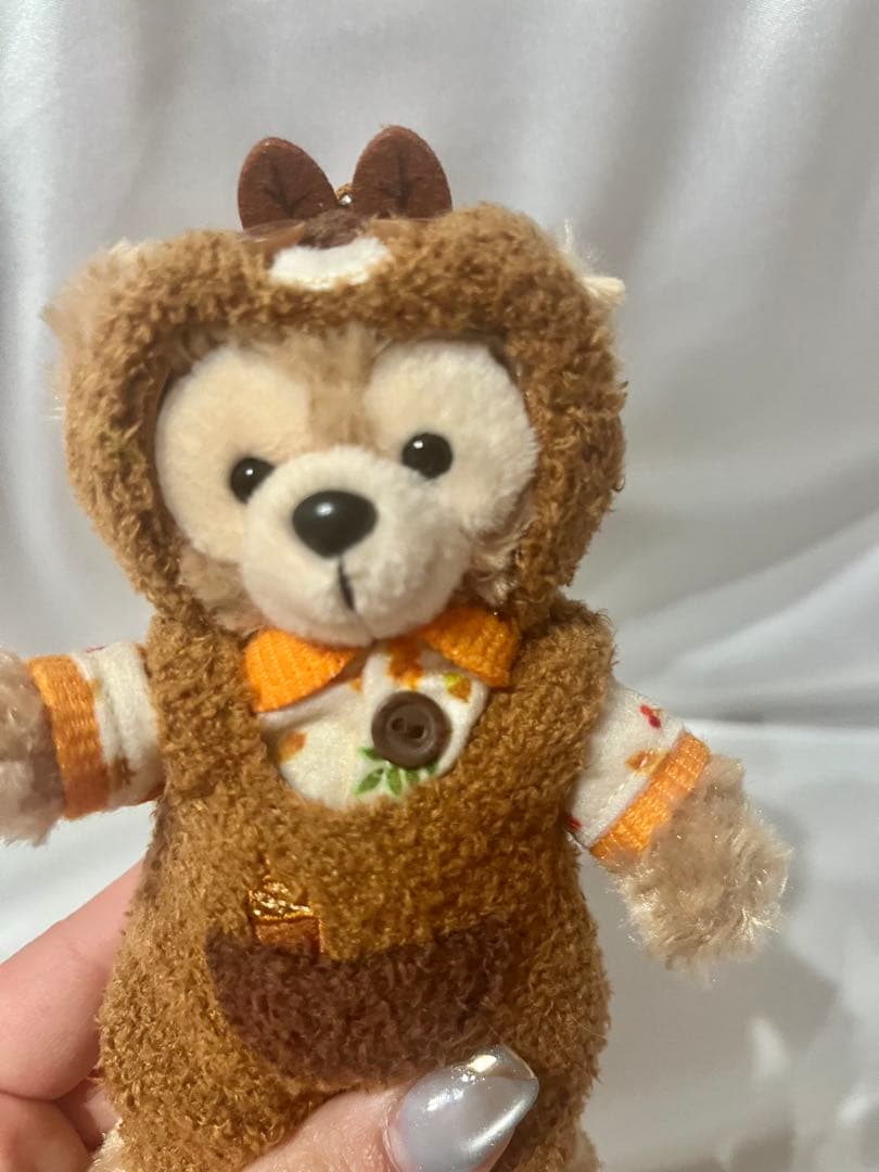 【未使用タグ付き】ダッフィー＆フレンズ 秋のぼうけん ぬいぐるみバッジ