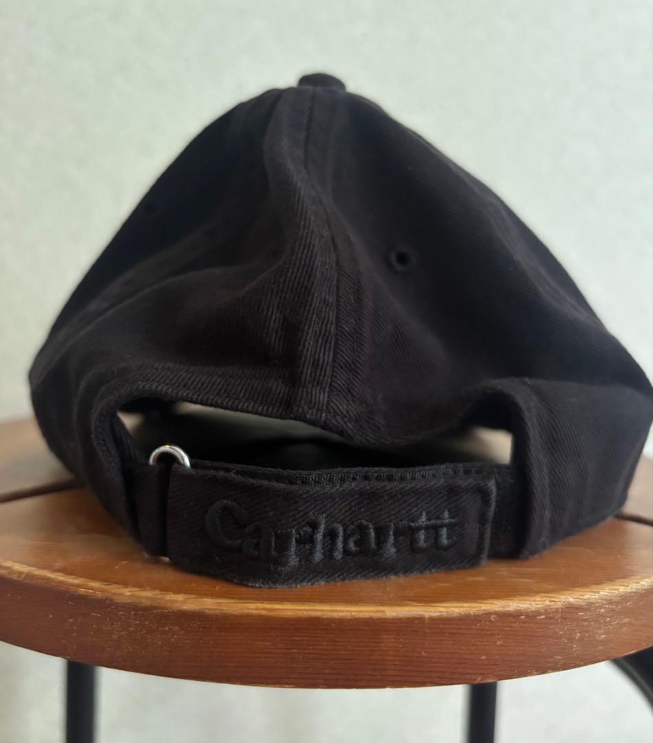 Carhartt WIP ハートメタルベースボールキャップ　ブラック