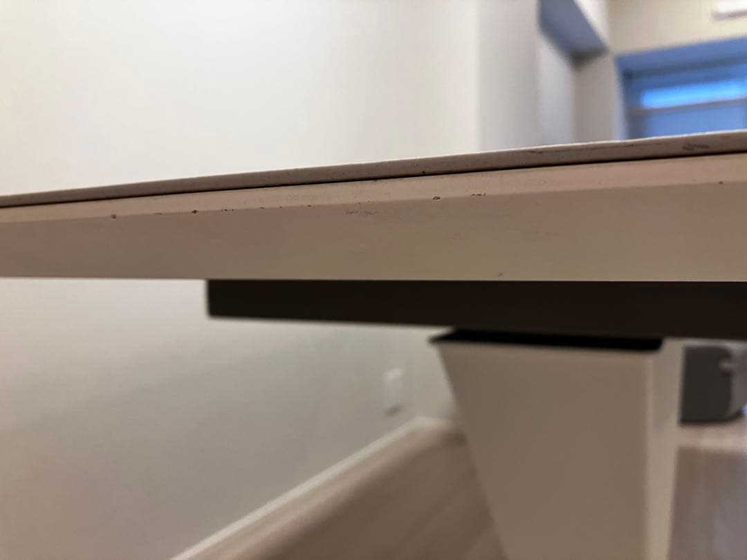 P：Alicante 伸張式ダイニングテーブル／チェア