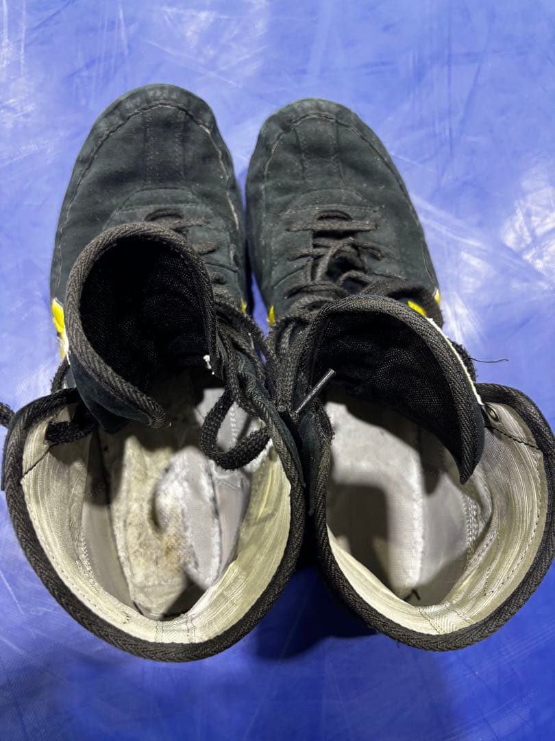 レスリング オーダーシューズ 28.0 黒金