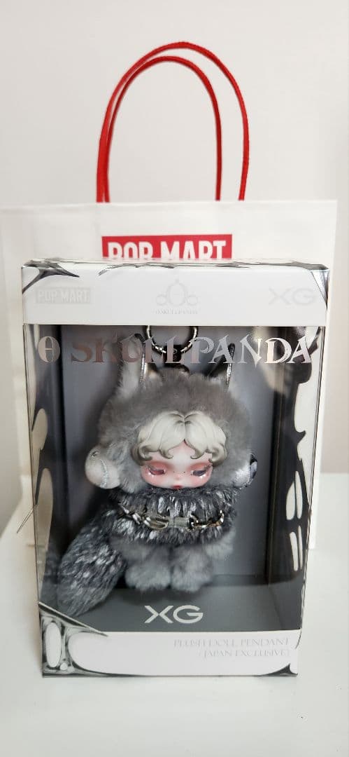 ★日本限定★XG SKULLPANDA ぬいぐるみペンダント ポップマート正規品
