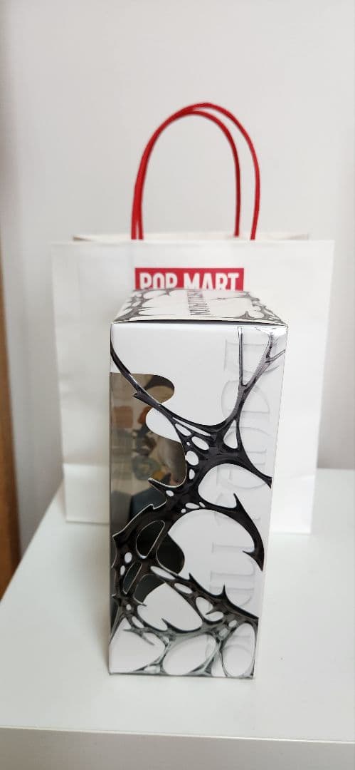 ★日本限定★XG SKULLPANDA ぬいぐるみペンダント ポップマート正規品