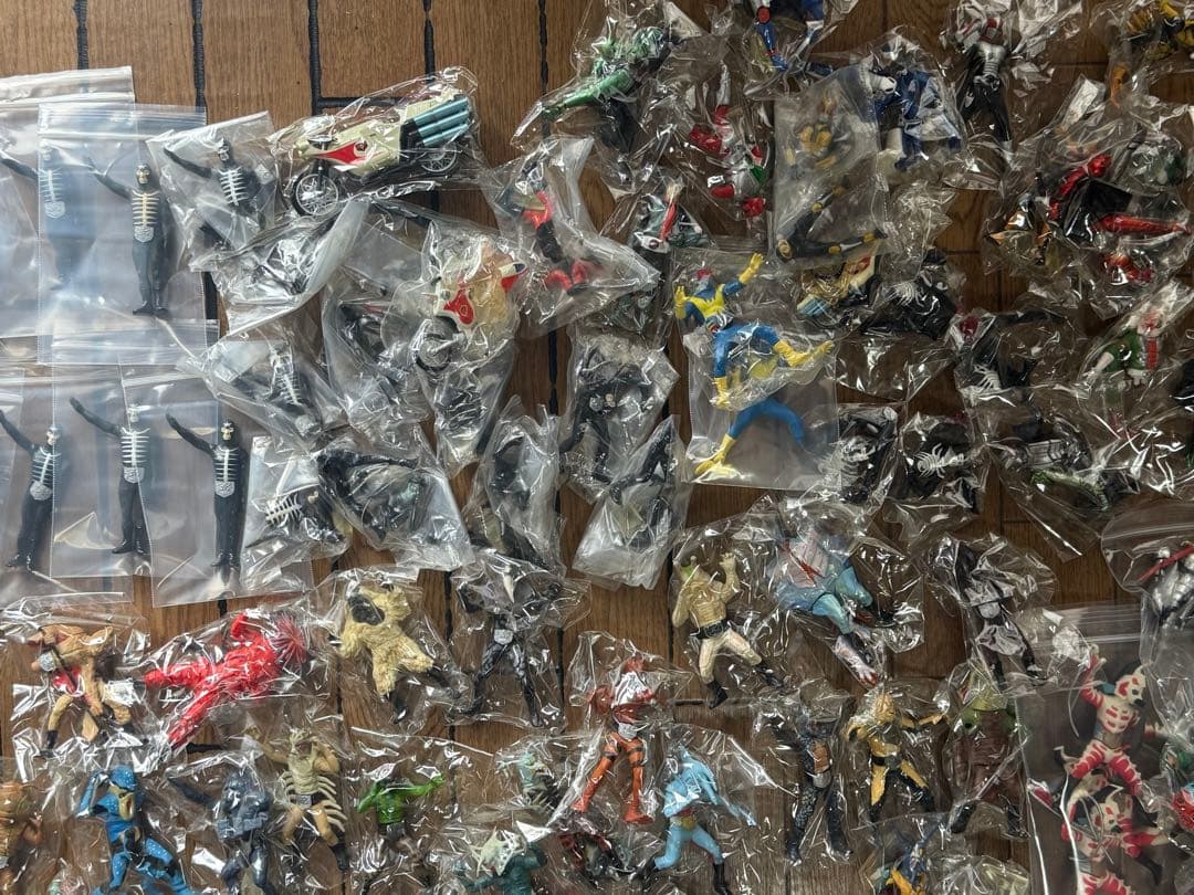 HGシリーズ 仮面ライダー 150体セット ジャンク品 フィギュア ウルトラマン