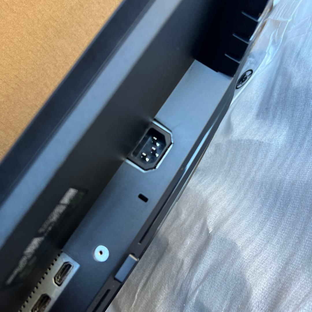 ディスプレイ・モニター本体 Dell G3223D