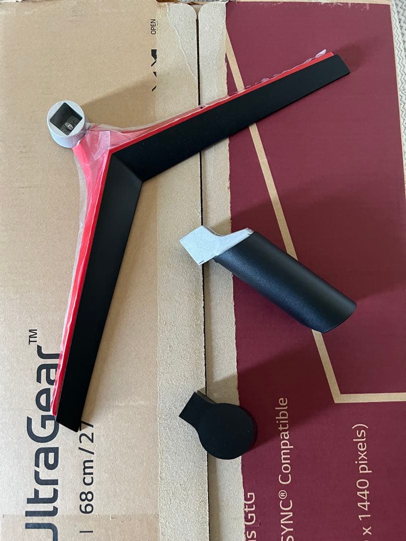 LG UltraGear 27GN800 モニター本体