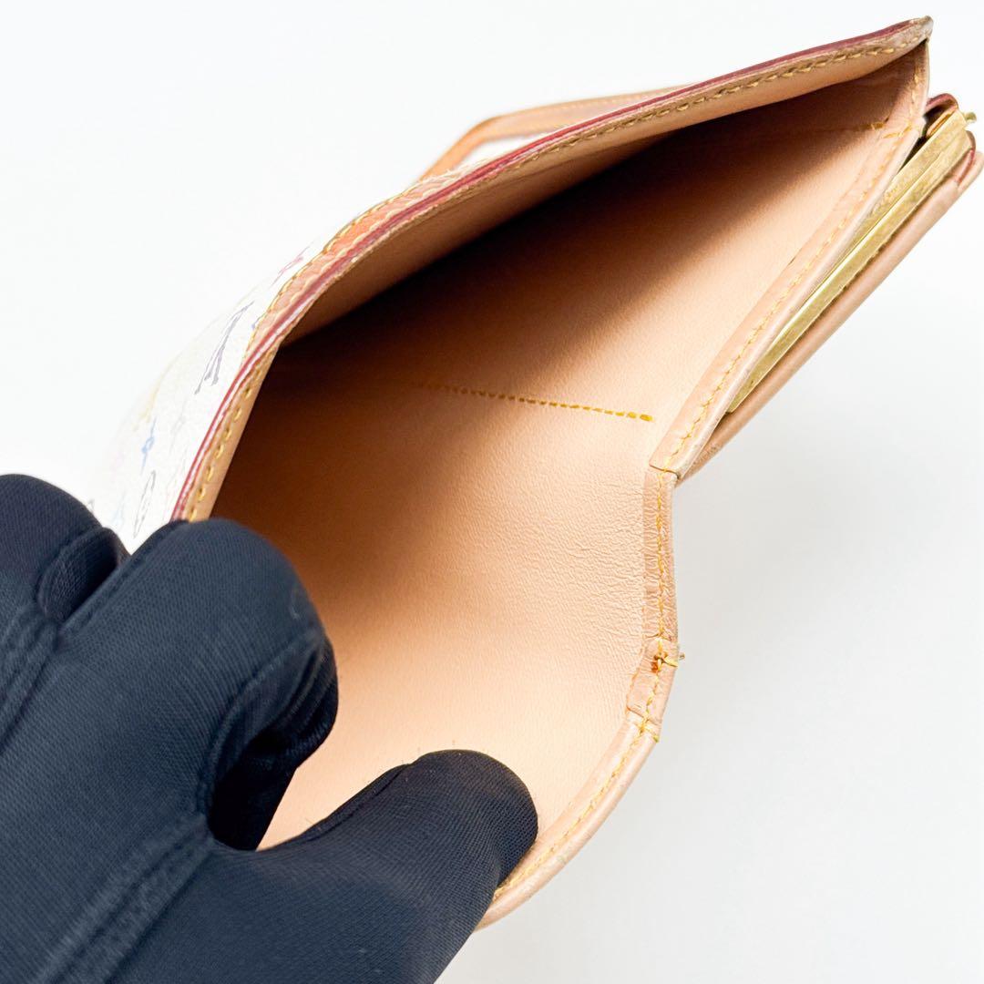 ルイヴィトン モノグラム マルチカラー ヴィエノワ 二つ折り がま口 財布 白