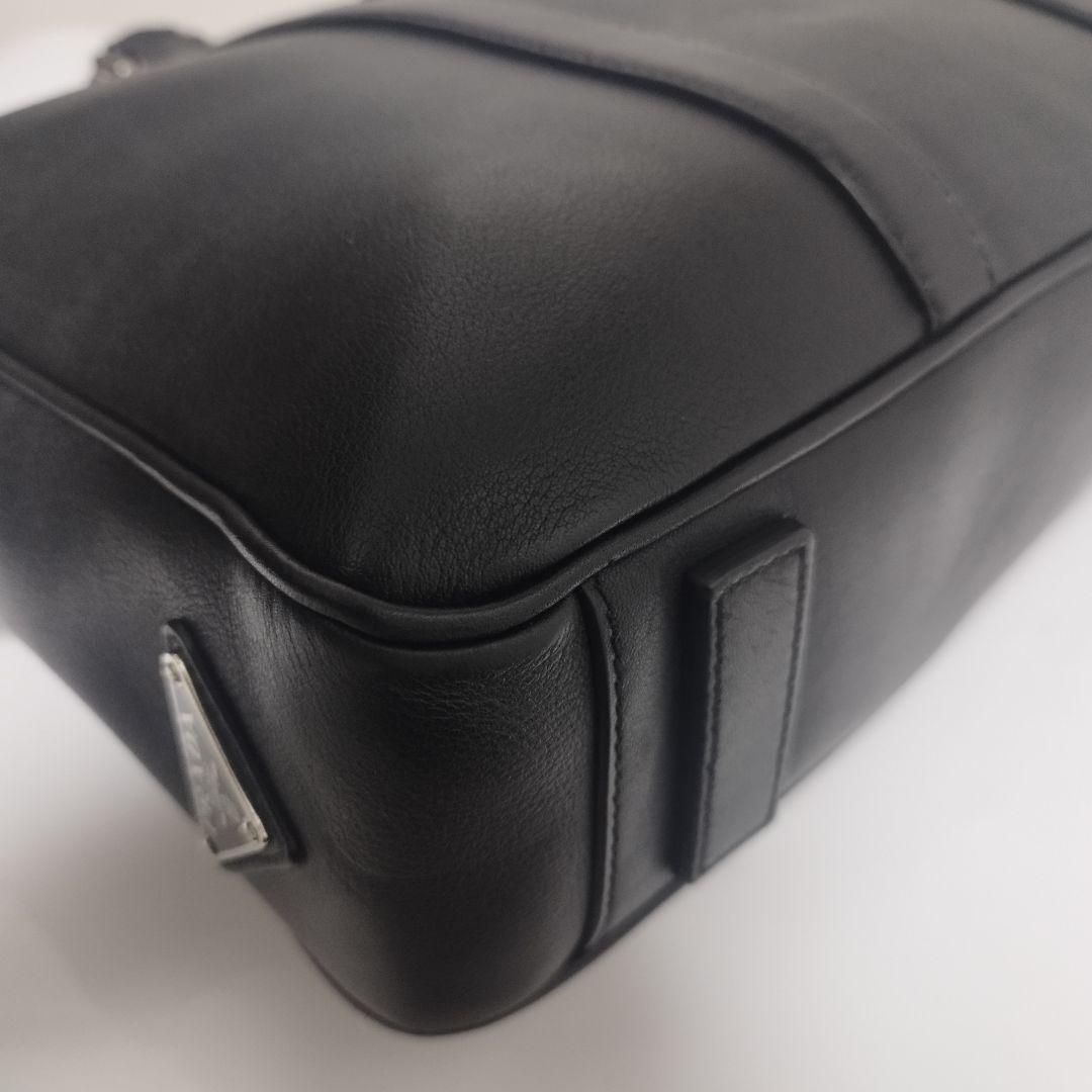 極美品☆　プラダ 2way　オールレザー　ビジネスバッグ　サイドロゴプレート