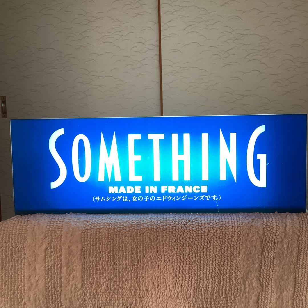 SOMETHING〈EDWINレディース〉電飾看板