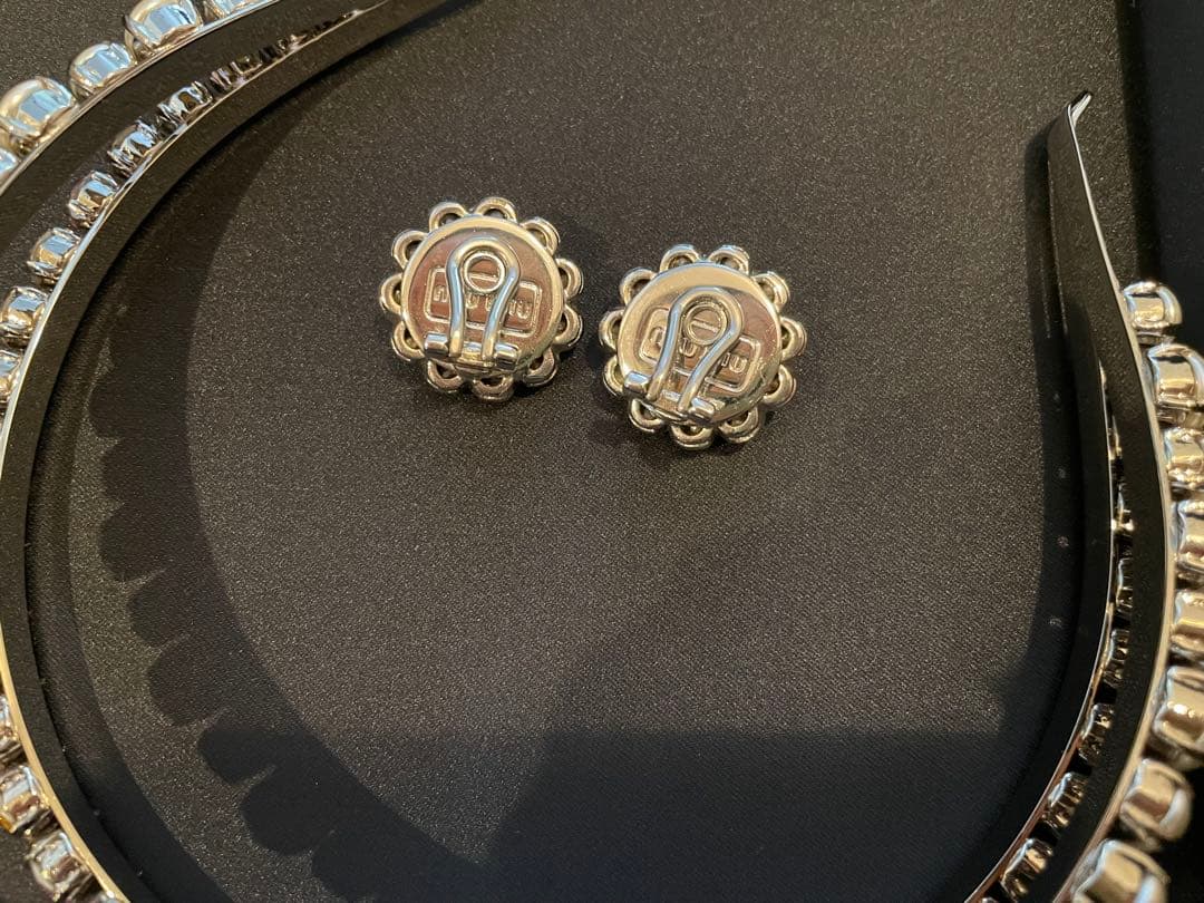 miumiu ミュウミュウ クリスタルとパールの2連　カチューシャ＆ イヤリング