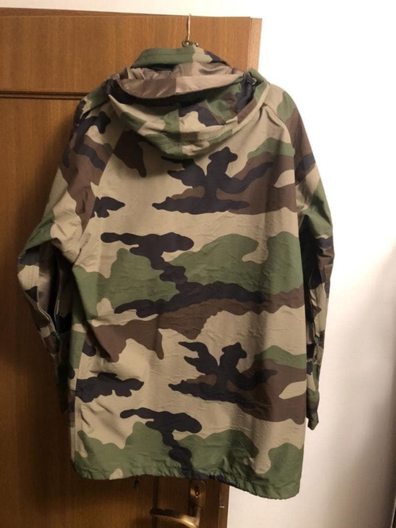 【未使用】フランス軍実物 ウッドランド カモ ゴアテックス パーカー