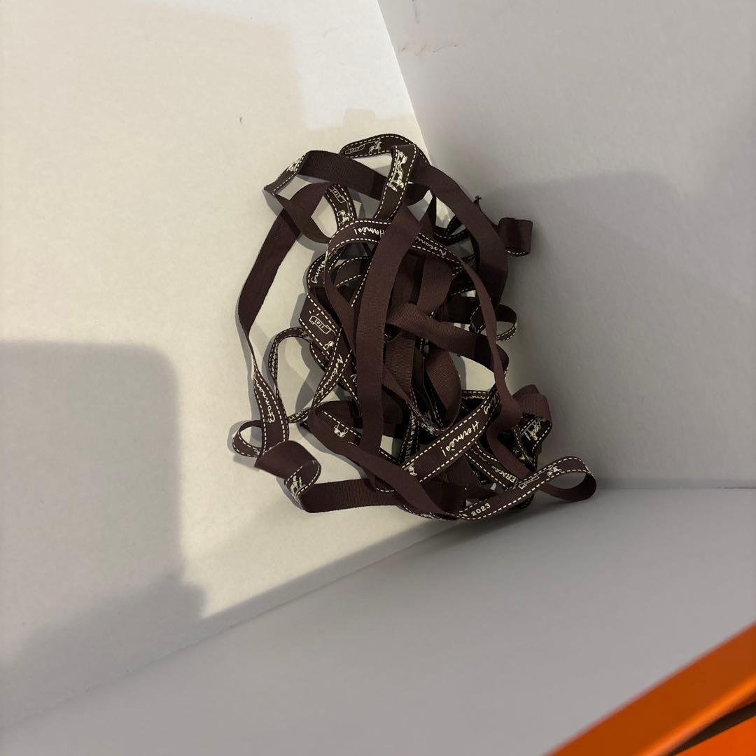 エルメス特大空箱二つ