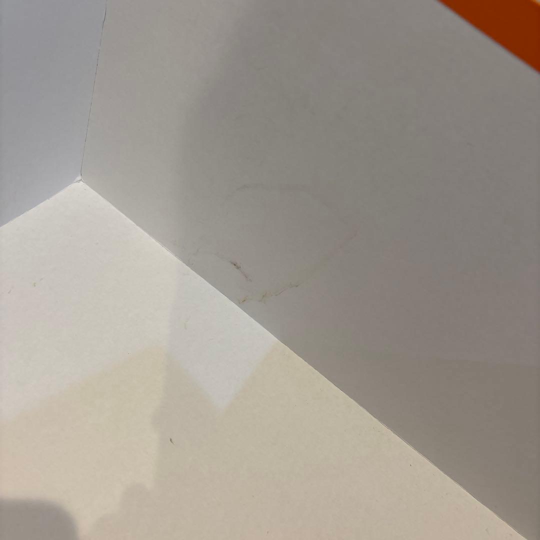 エルメス特大空箱二つ